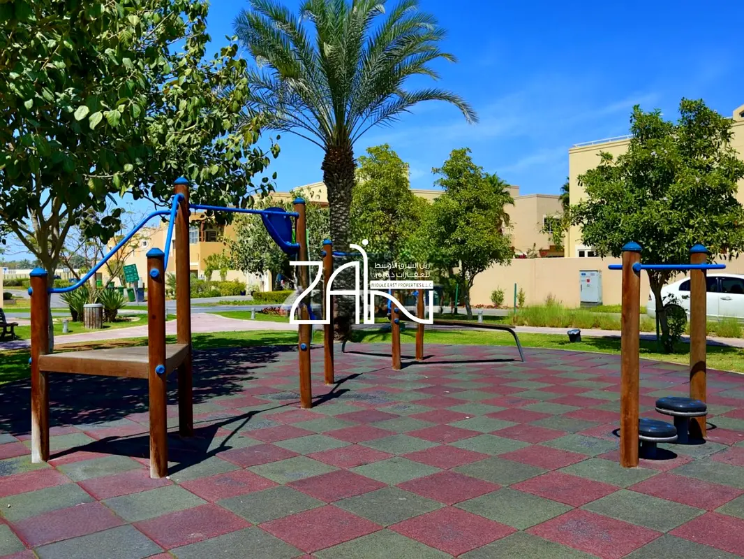 Vacant Spacious 5BR+Maid|Large Garden|Private Pool