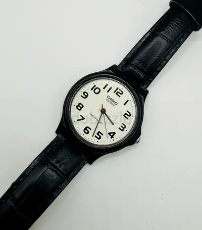 Casio Analog Watch: MQ-24