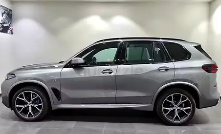2025 BMW X5 xDrive40i - American Specs - Brand New!