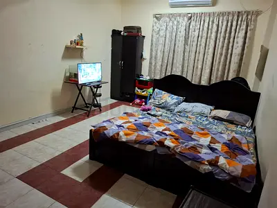 SHARING FAMILY ROOM FOR COUPLES WITH BALCONY ROLLA STREET BUR DUBAI