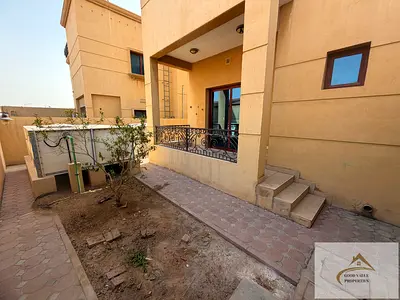 Very well maintained 4 bhk villa