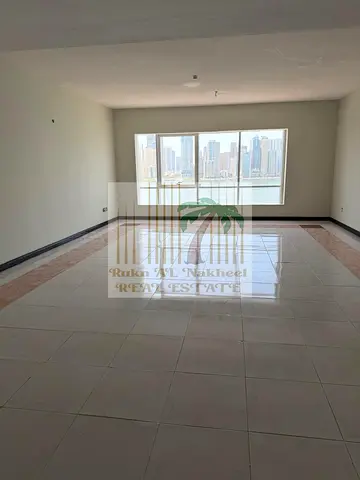 Family Friendly Spacious 4BHK with Full Corniche View