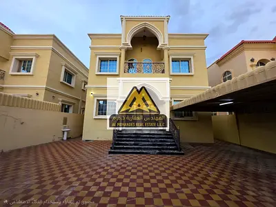 فيلا فاخرة للإيجار السنوي في المويهات 1 – تصميم واسع وتشطيبات راقية وحوش كبير