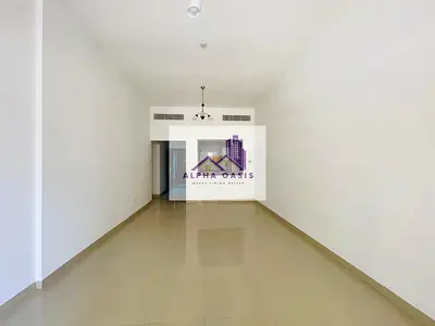 Ready to Move/ Semi-closed kitchen/ Spacious