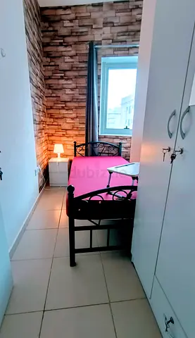 URGENT OFFER! Furnished Executive Partition Room | Window | Near Metro | Quiet  Less Crowded