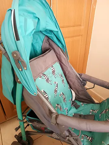 Baby foldable Stroller in a perfect condition. Just 2 months old. Age till 3 year