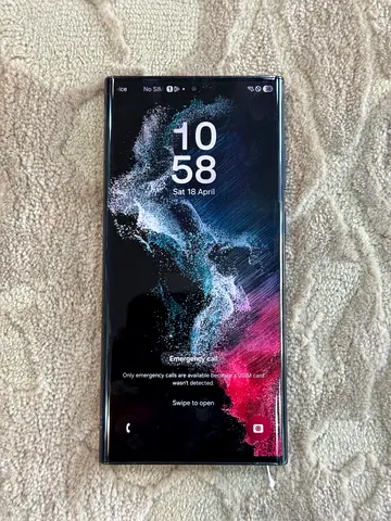 Samsung Galaxy S22 256 GB Ultra - Good Condition,