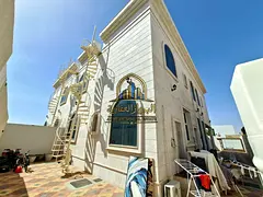 Luxurious 5 bedroom with maid room villa for rent in nasma