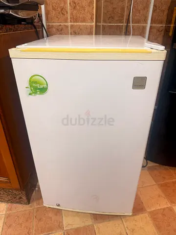 Daewoo 95-110L mini fridge