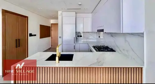 Modern and Spacious 1 Bedroom Apartment | Prime Location