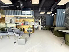 SPECIOUS SHOP FOR RESTAURANT CAFE READY TO MOVE BIG SIZE BUSINESS AREA