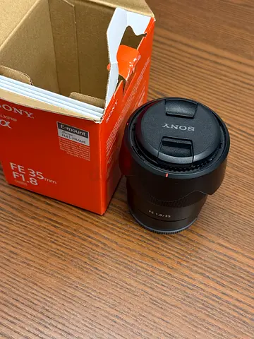 Sony FE 35mm F1.8 Lens