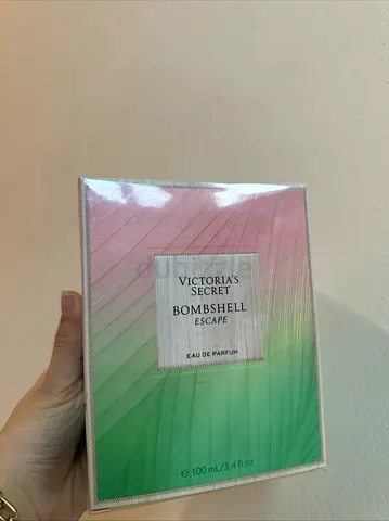 Victorias Secret Bombshell Escape Eau de Parfum 100ml (sealed)