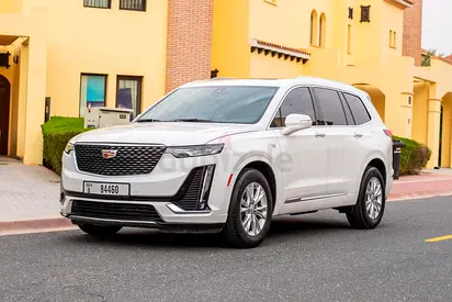Cadillac XT6 Luxury 2024 - Lady Driven