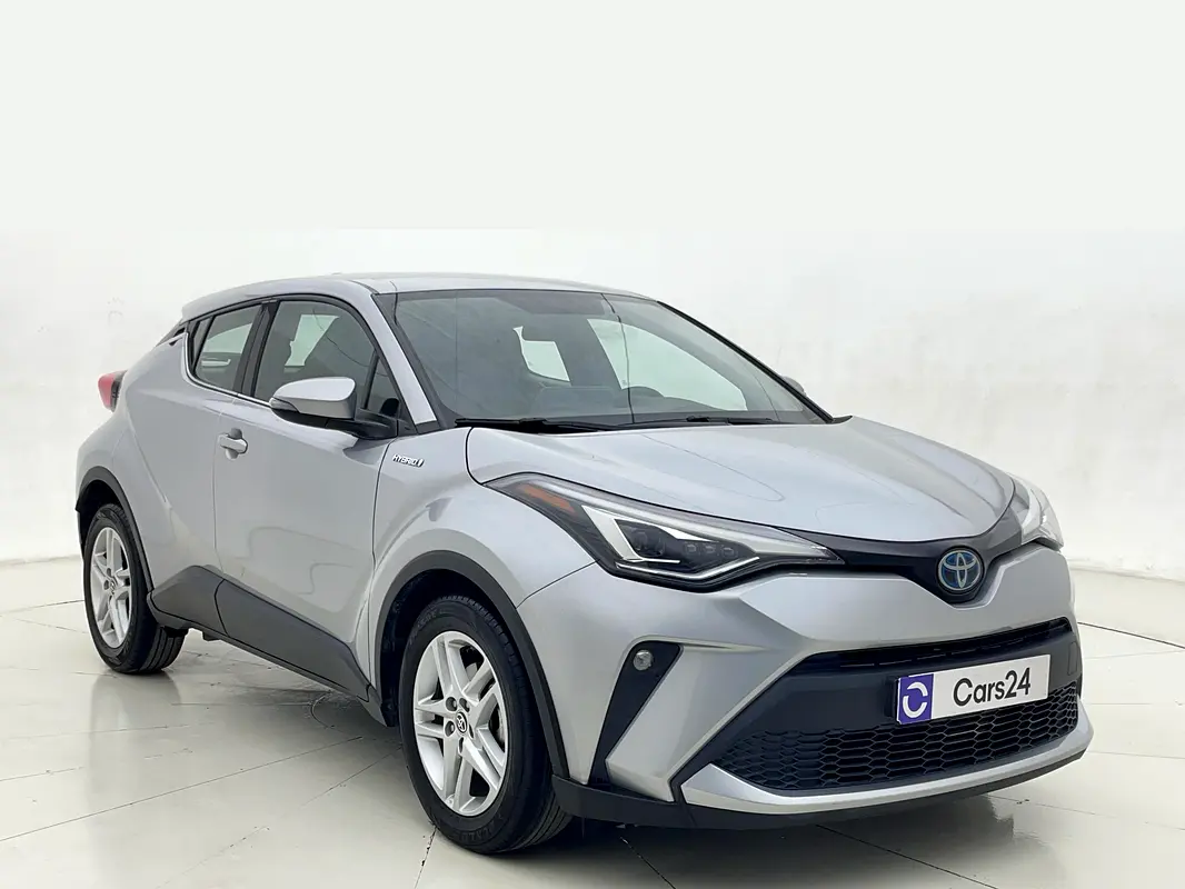 Toyota C-HR 2023 — photo 1 of 13