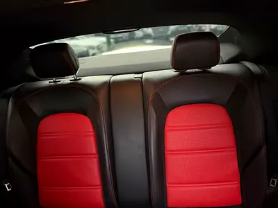 2017 Mercedes-BENZ C-CLASS thumbnail 13