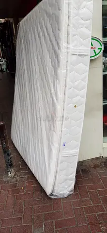 Pillow top mattress 180x200cm King size.  Same day delivery available