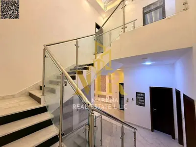 فيلا بسعر شامل رسوم التسجيل والتمليك على الشارع الرئيسي جاهزة للسكن في أرقي مناطق عجمان تملك حر لجميع الجنسيات بدون دفعة مقدمة. .