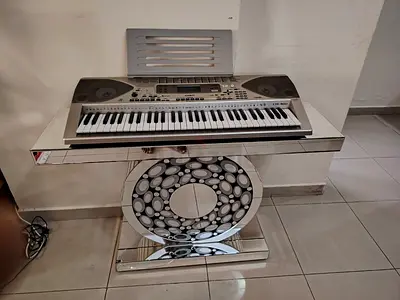 Display mirror side table