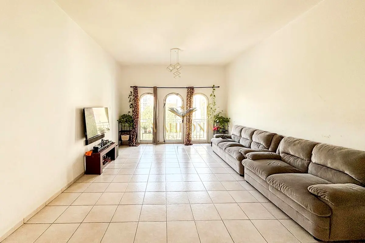 Investment Opportunity | 1BR in MOG 187 | Good ROI I Negotiable