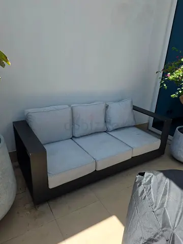 Outdoor Sofa (3-seater), and 1 Outdoor Chair (1-seaters) Set - Dark Frame, Light Grey Cushions