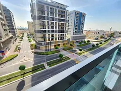 Amazing studio with 1 month free+parking near park