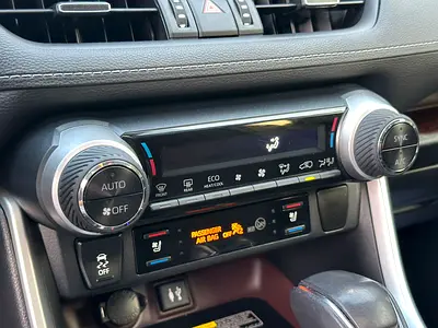 صورة 10 لـ 2019 Toyota RAV 4