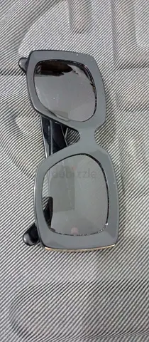Black rectangular oversized sunglasses - good condition