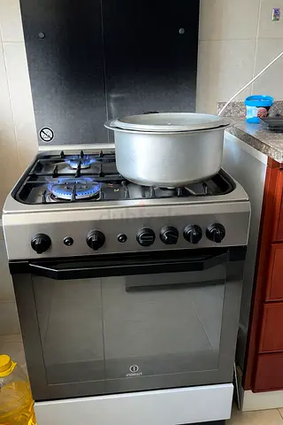 Cooking range for sale