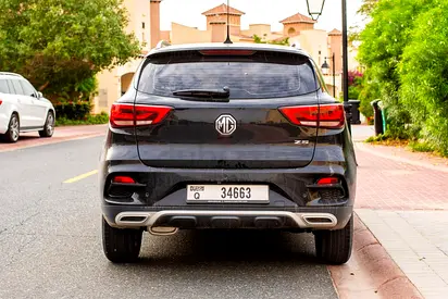 Lady Driven - MG ZS 2024 in perfect condition