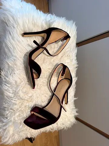 Wine Velvet High Heel Sandals - Size 36 (GUESS)