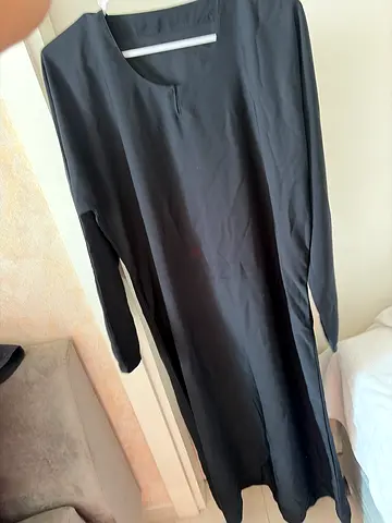 Plain black long dress / abaya