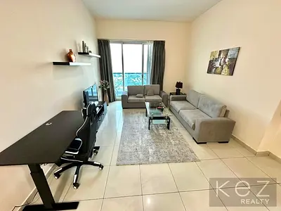 SPACIOUS 1BR FULLY FURNISHED l NEAR METRO
