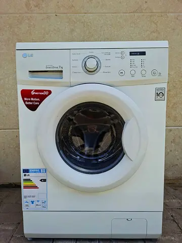 Fully automatic LG washing machine 7kg for sale