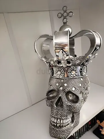 Decorative Silver Skull Sculpture with Crown — Accent Piece