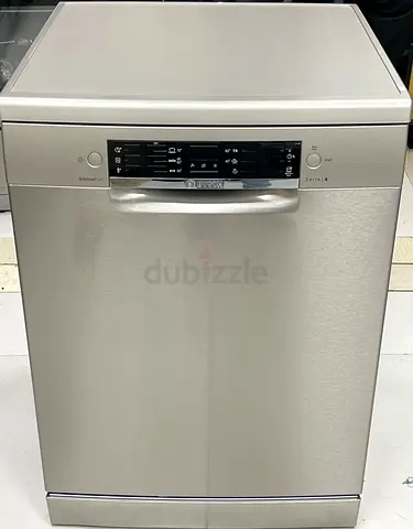 Bosch Serie 4 dishwasher, likely the SMS46KI10M model, which features a freestanding design, 13 plac