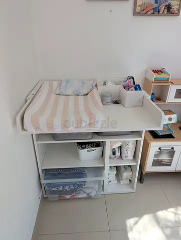 Baby change table