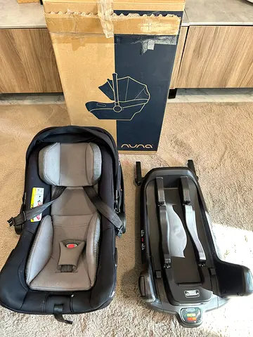 Premium NUNA Next Pipa car seat with base rrp 2000++ aed boxed + base