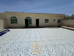 Large 5BR Family Villa | Majlis + Parking Space | Prime Location
