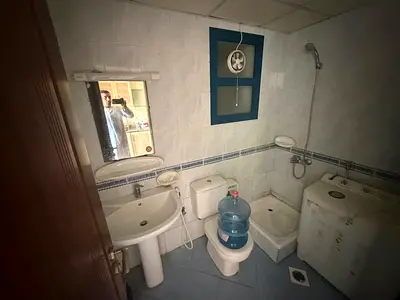 ارخص سعر لاستوديو علي الكورنيش_اطلاله_بنايه عائلات_تكيف مركزي _ سعر مميز جداا_صيانه دوريه علي المالك