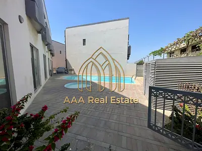 SWIMMING POOL | PRIME LOCATION | SPACIOUS