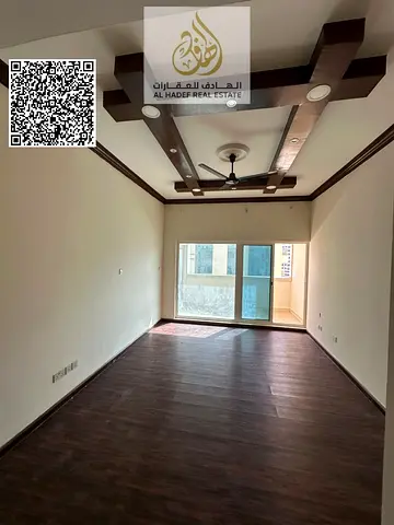 Apartment with balcony, two bathrooms, parking, gym, and swimming pool for sale at an attractive price.