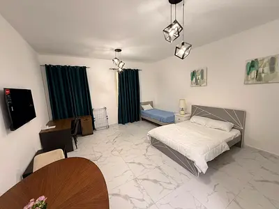 Fully Furnished Studio apartment In England cluster