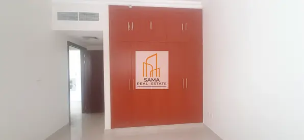 1bhk with Balcony With wadrob 2 washroom available for family 43k