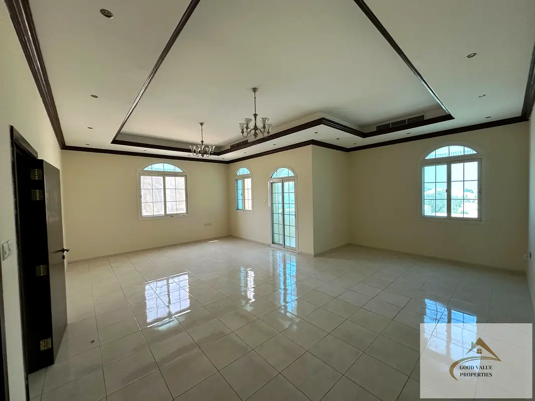 Nicely maintained 4bhk villa with all master bedroom