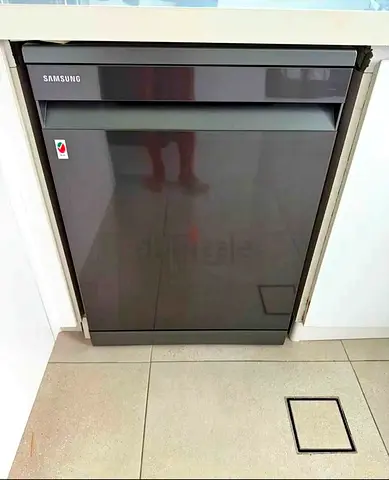 Free delivery Samsung home connect WiFi 3 rack Dishwasher - Dark Grey, Good Condition