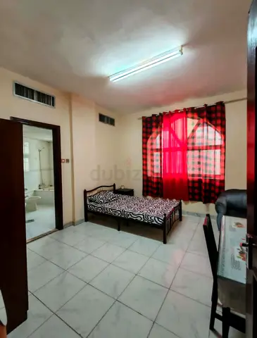 Furnished Master Bed Room for Bachelor near LuLu Lucky Plaza