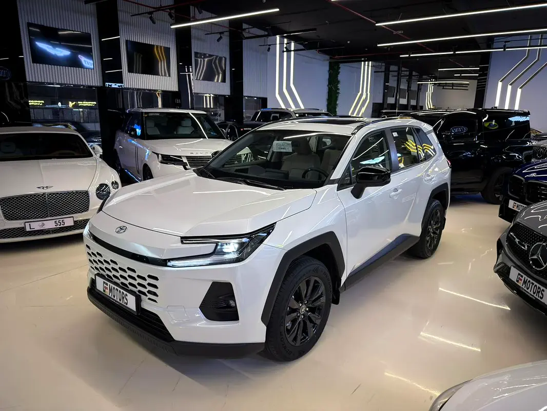 Toyota Rav 4 2026 — photo 1 of 17