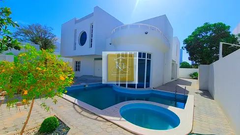 Upgraded!! Luxury 5BR Independent Villa!!! Private Pool!! Prime Location!!!