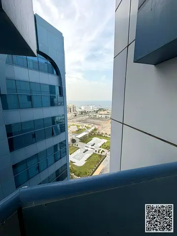 لراغبي الفخامة والتميز شقة فاخرة للايجار الشهري غرفتين وصالة باطلالة مفتوحة مفروشة بالكامل باثاث راق جدا مع مطبخ مجهز بالكامل بأحدث الاجهزة ✨